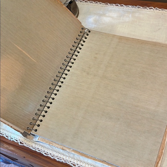 Norwood Magic Cling Photo Album - Picture 2 of 3